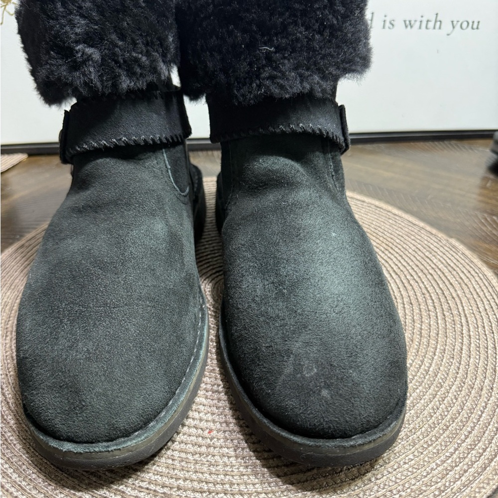 UGG Black Suede Shearling Cuff Ankle Boots Women SZ-10 Box15